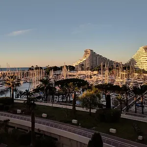 French Riviera 4 Rent In Marina Baie Des Anges Appartement