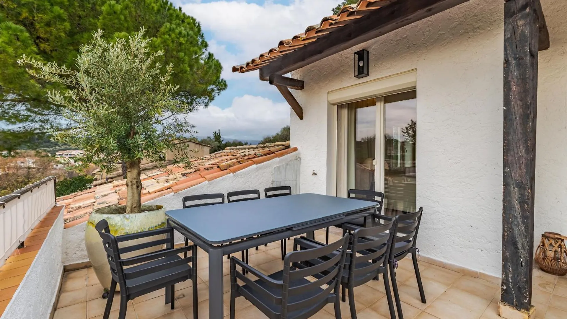 Villa Sur Le Toit, Duplex, 5 Pieces 160M2, Piscine Villeneuve-Loubet 0*,